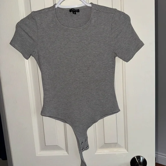 Dynamite Gray Ribbed Bodysuit - Picture 1 of 3